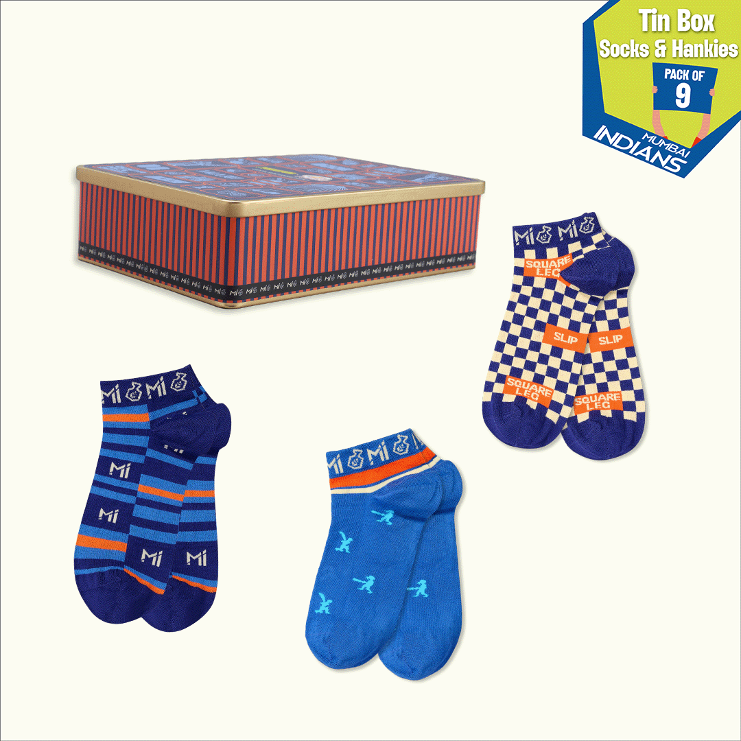 Duniya Hila Denge! Tin Gift Box, 6 Unisex Hankies + 3 Unisex Ankle Length Socks, 100% Sustainable, Box of 9
